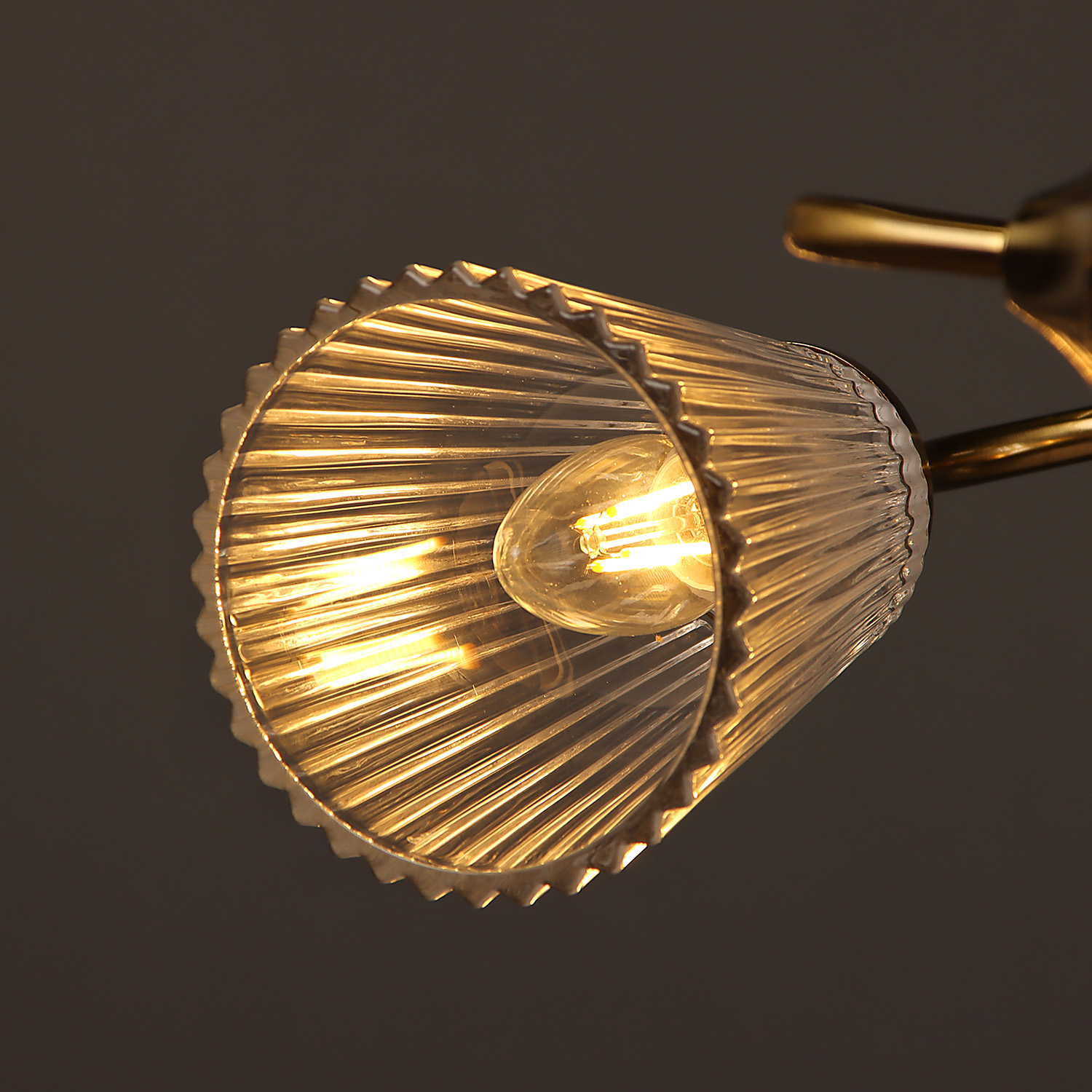 Люстра N6589/4 COP 4*40W E14 220V (d-550; h-225)  VERNER LIGHTING *1