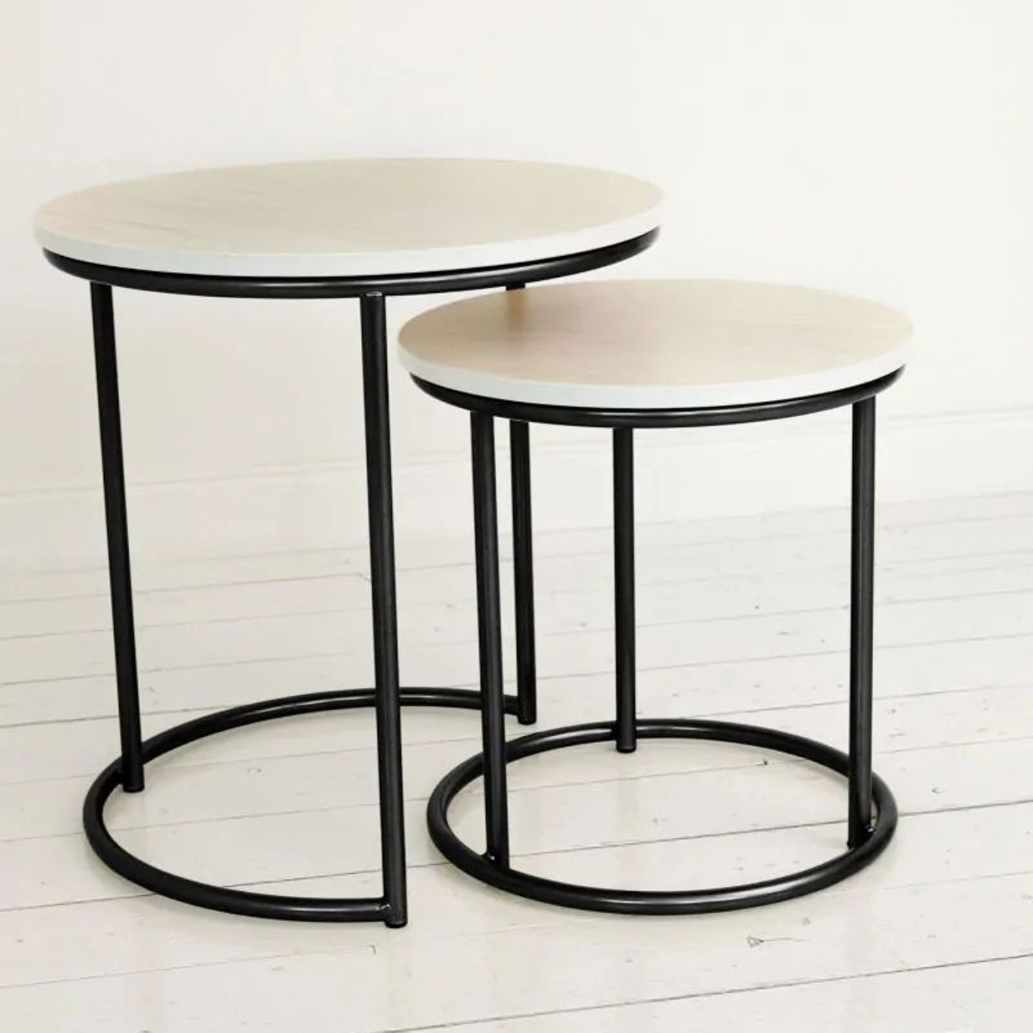 Журнальный стол МАТРЕШКА комплект столешниц 2 шт.ЛДСП Дуб краф+Подстолье труба КРУГЛАЯ ЧЕРНАЯ*1