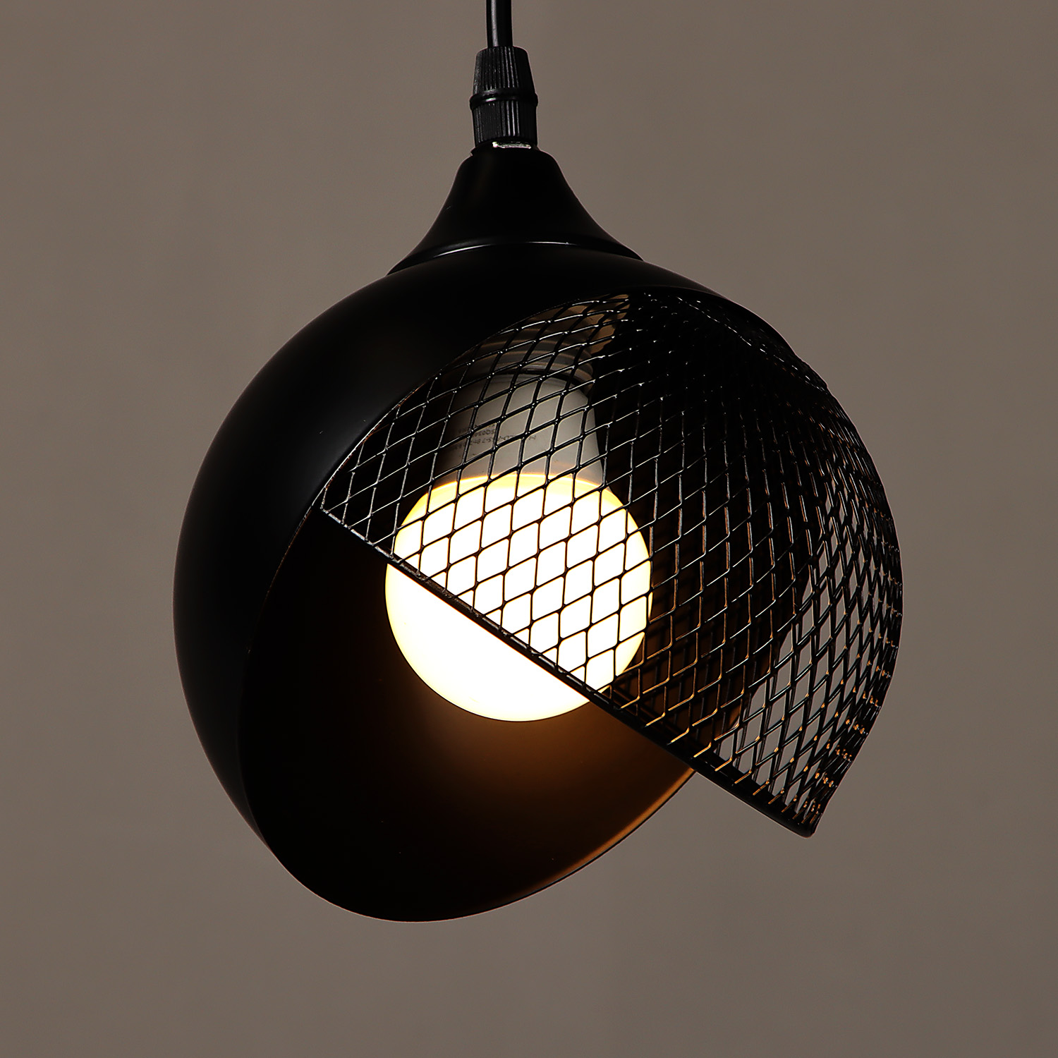 Люстра N6483/3H BK 3*40W E27 220V (d-360; h-800)  VERNER LIGHTING *1 Люстра N6483/3H BK 3*40W E27 220V (d-360; h-800)  VERNER LIGHTING *1