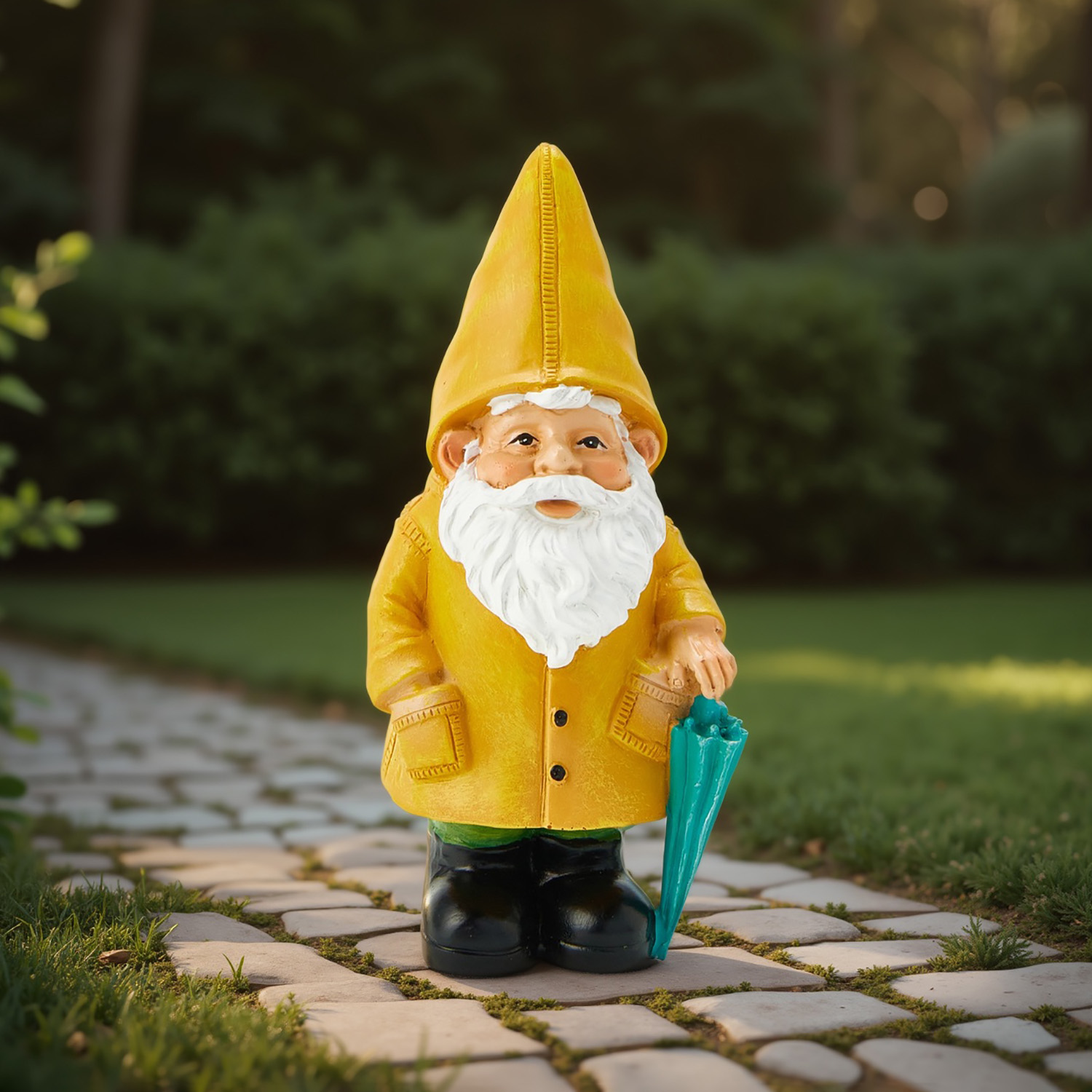 Садовая фигура "Гном в дождевике" 10х7х19см 10781275