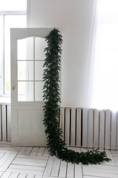 Гирлянда  искусственная пластиковая "Альпийская" Люкс, 2,7 м., литая *1/30