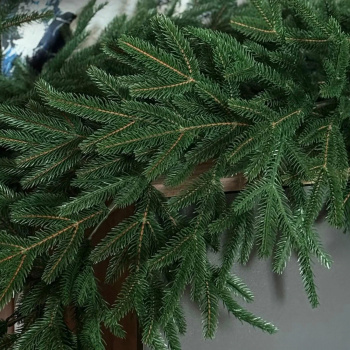 Гирлянда искусственная пластиковая "Альпийская" Люкс, 2,7 м., литая *1/30