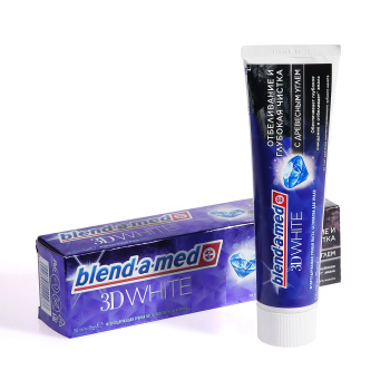 Зубная паста БЛЕНД-А-МЕД 3D White Отбеливание и глубокая чистка с Древесным углем 100 мл