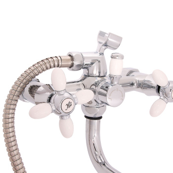 Смеситель для ванны Эверест В22-071А, длинный излив, двухвентильный