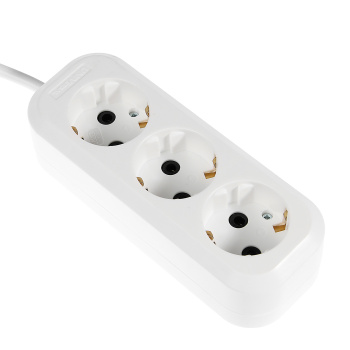 Удлинитель 3 розетки 3м с/з ПВС 3*0,75мм2 10А мощ.нагр 2200Вт Универсал У10-554 *1/35